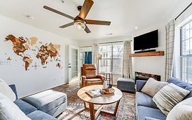 Branson Lakefront Condo With Sunroom And Lake Views!