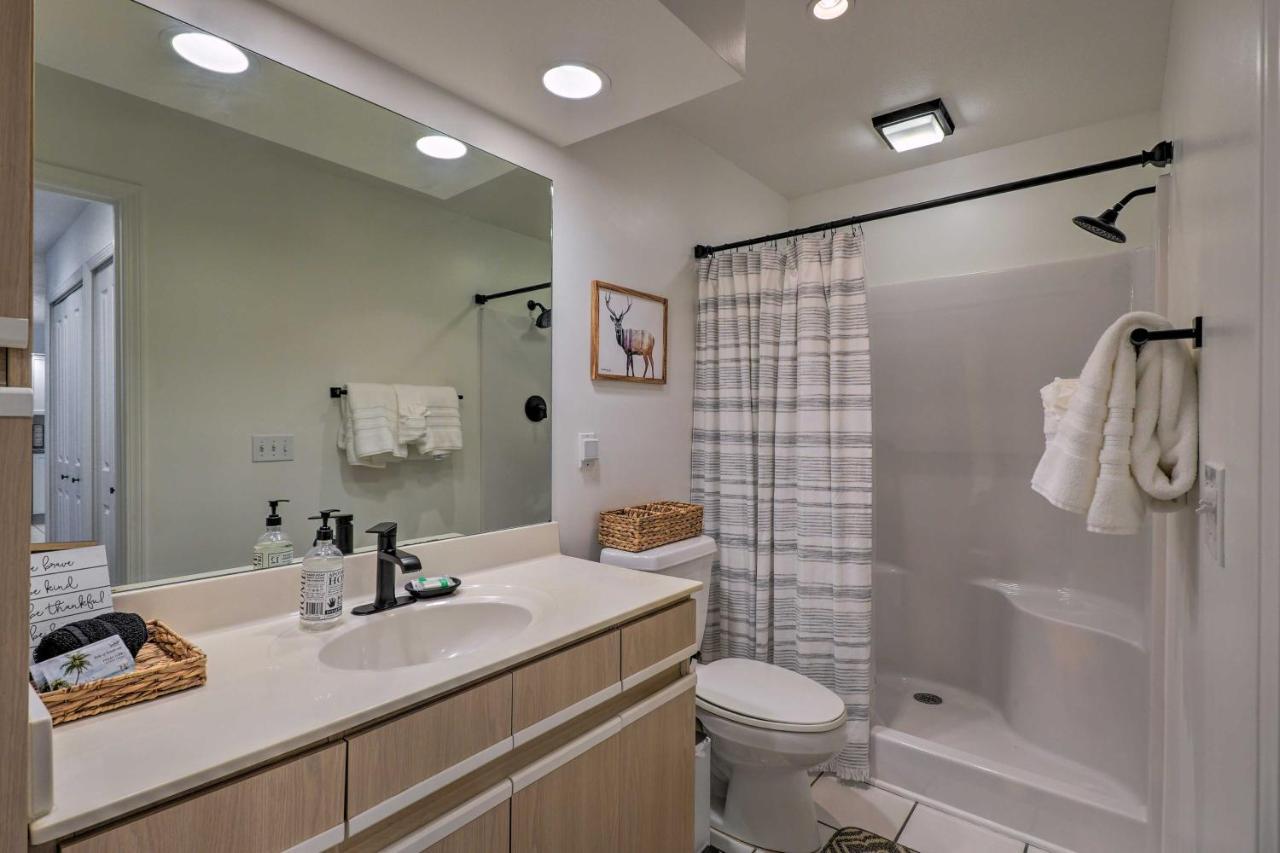 Branson Lakefront Condo With Sunroom And Lake Views! Exterior photo