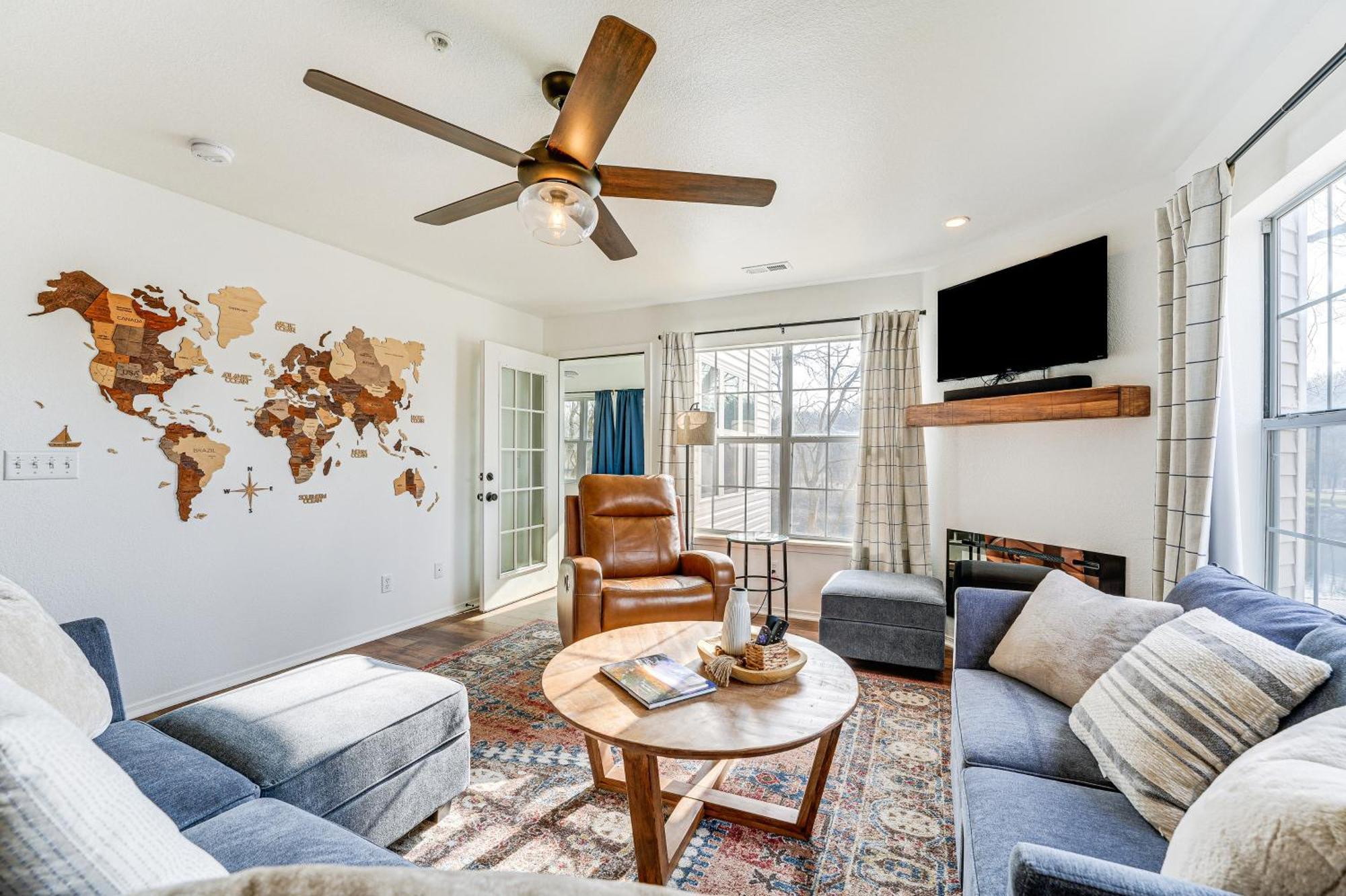 Branson Lakefront Condo With Sunroom And Lake Views! Exterior photo