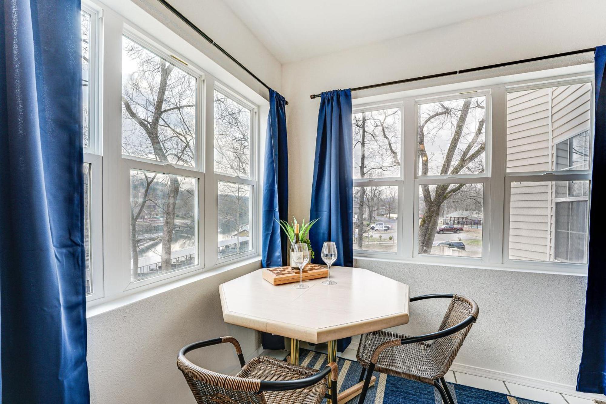 Branson Lakefront Condo With Sunroom And Lake Views! Exterior photo