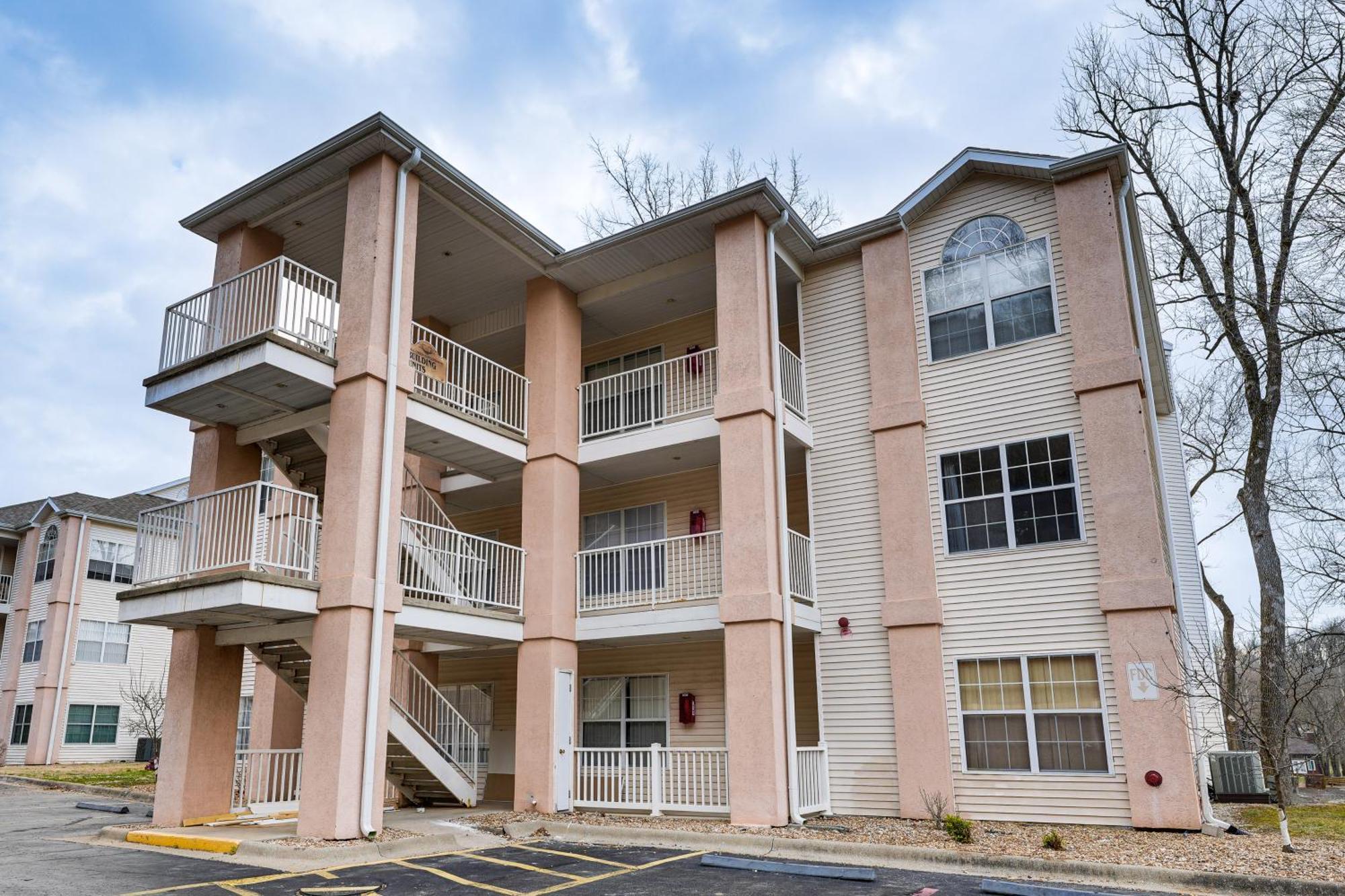 Branson Lakefront Condo With Sunroom And Lake Views! Exterior photo